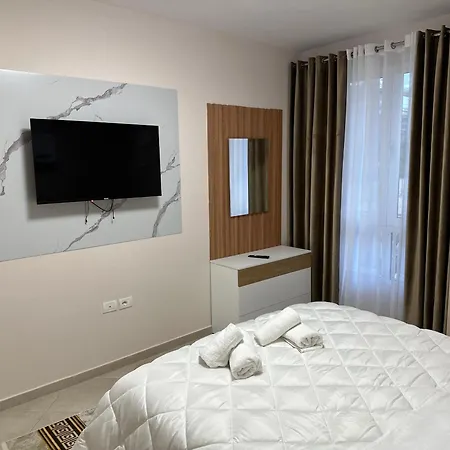 Apartman Cozy And Modern 1br With Full Kitchen *