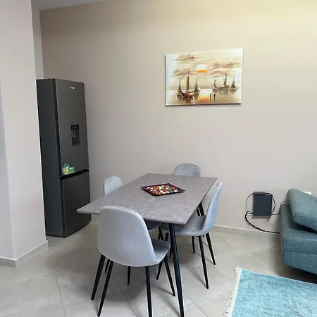 Apartment Cozy And Modern 1br With Full Kitchen