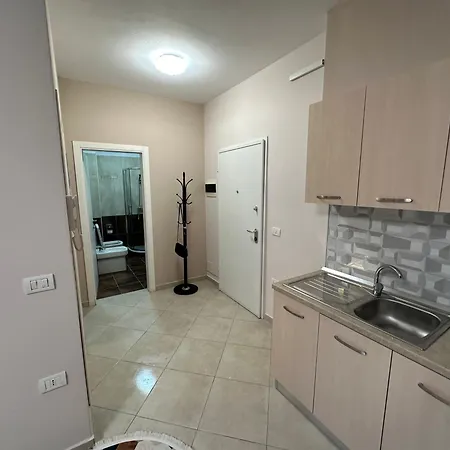 Apartament Cozy And Modern 1br With Full Kitchen *