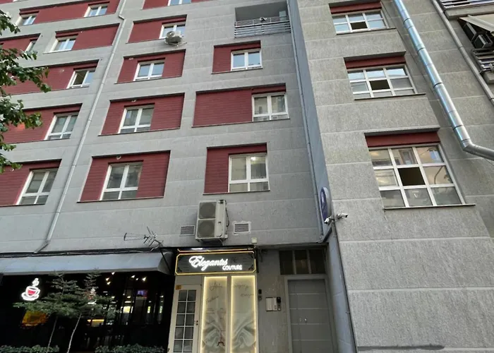 Cozy And Modern 1br With Full Kitchen Apartmán Tirana
